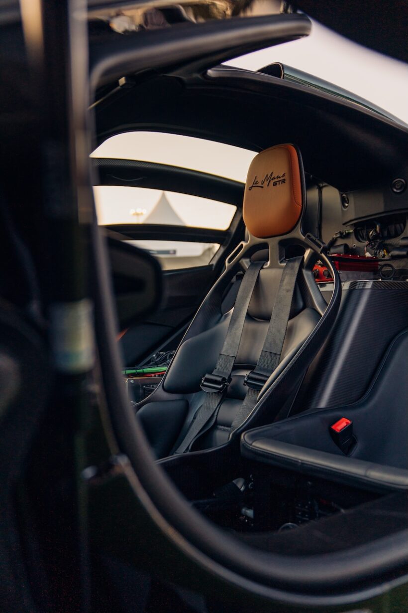 「GMSV ル・マン　GTR」のコクピット。