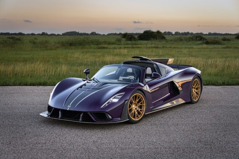 世界限定12台が製造される「ヘネシー F5-M ロードスター」のエクステリア。