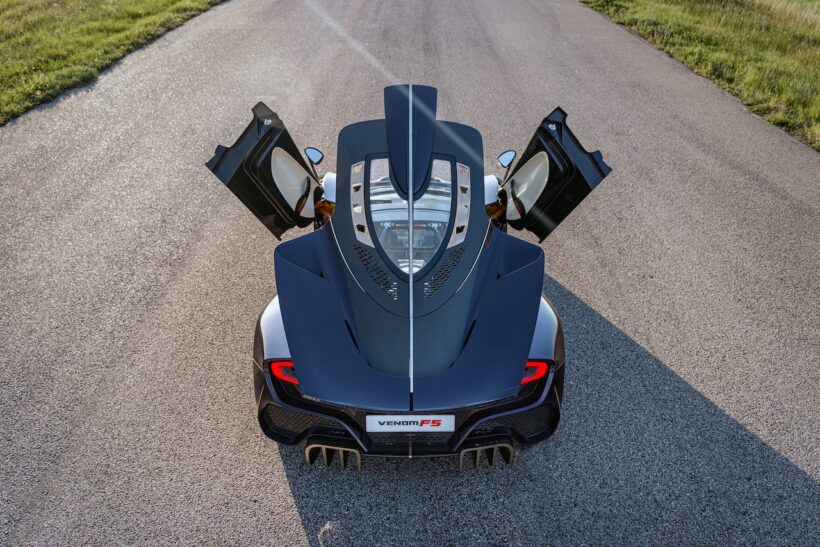世界限定12台が製造される「ヘネシー F5-M ロードスター」のエクステリア。