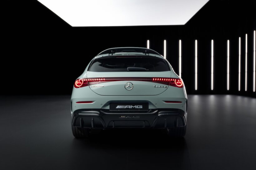 「メルセデス AMG CLA 45 4MATIC+」のエクステリア。