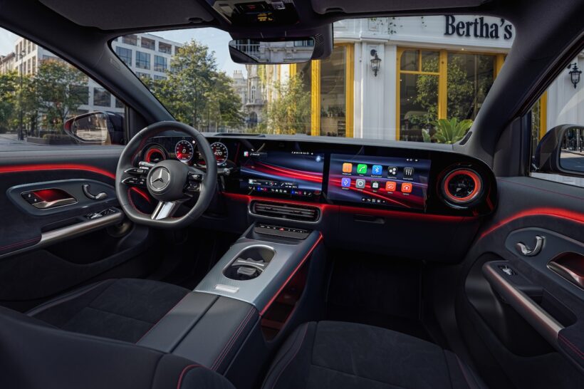 新型「メルセデス・ベンツ GLA」のインテリア。