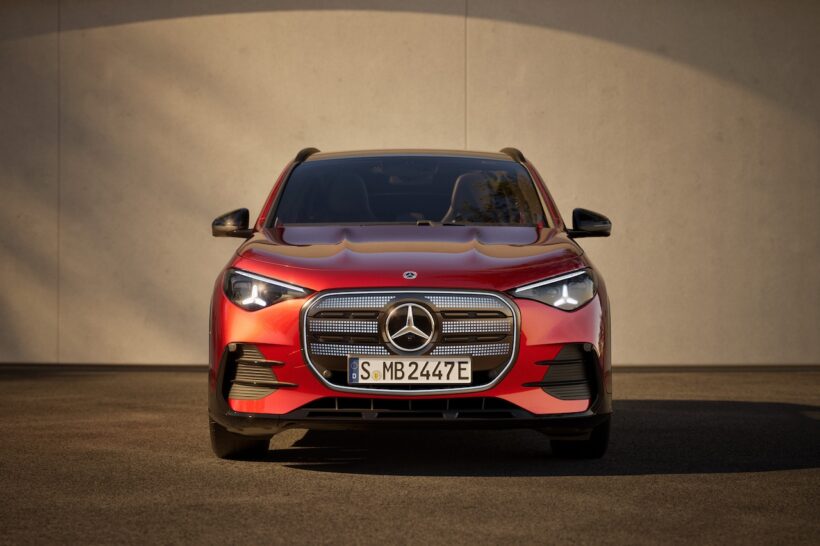 新型「メルセデス・ベンツ GLA」のエクステリア。