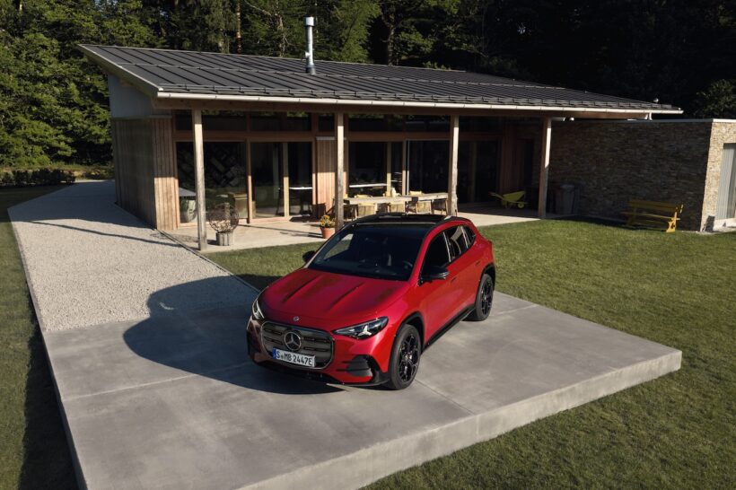 新型「メルセデス・ベンツ GLA」のエクステリア。