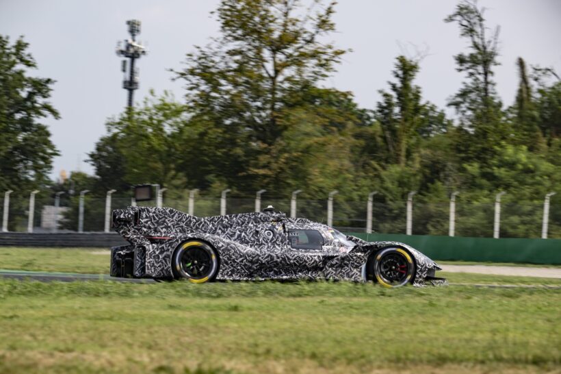 フェラーリは、イタリアのモンツァ・サーキットにおいて、499P改良型のテストを実施した。