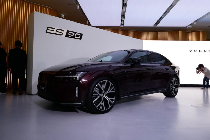 ボルボ ES90