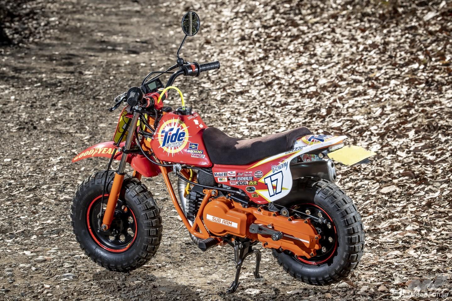 世界に一台!? キッズ向けのホンダQR50をボアアップして70cc化！ NASCAR