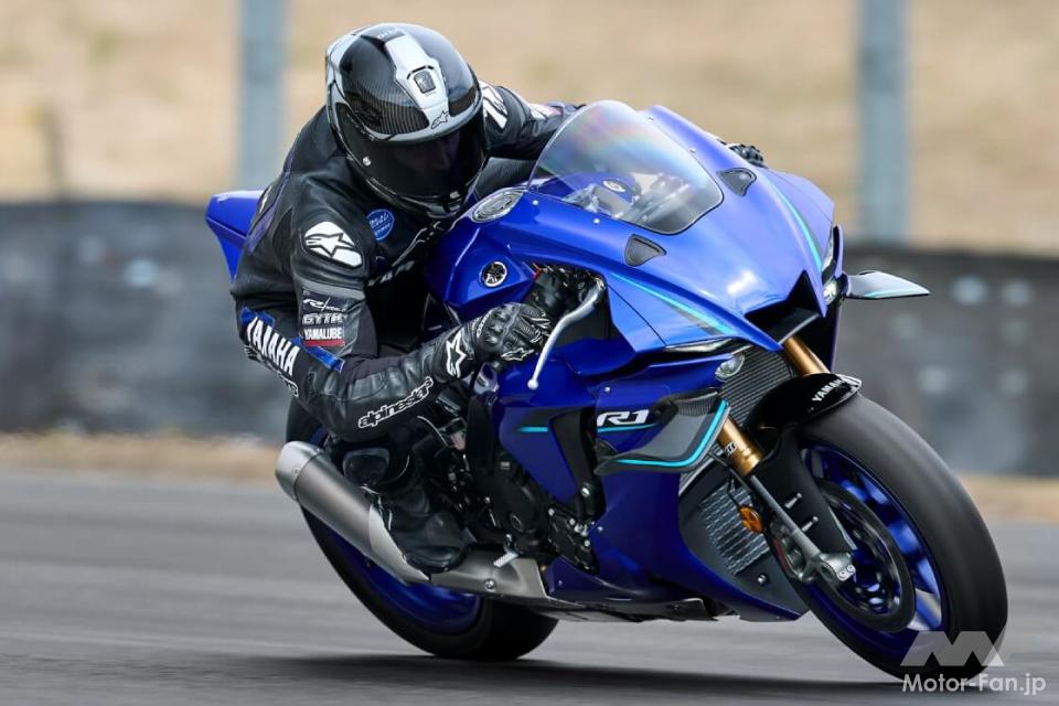ヤマハ・YZF-R1の購入ガイド｜魅力や注意点、燃費・サイズまとめ