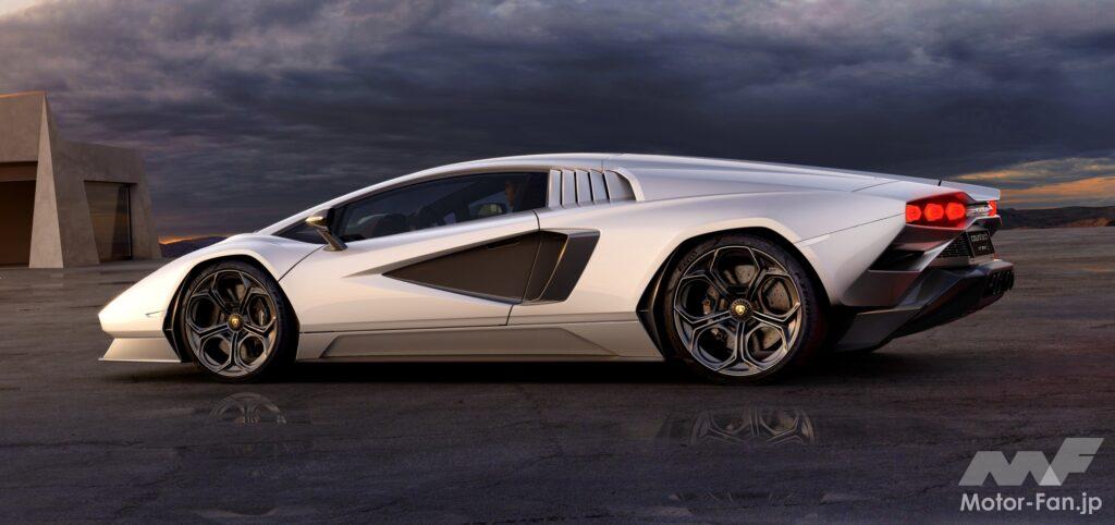 オリジナルの登場から50年を記念して発表された「Lamborghini Countach LPI 800-4」。