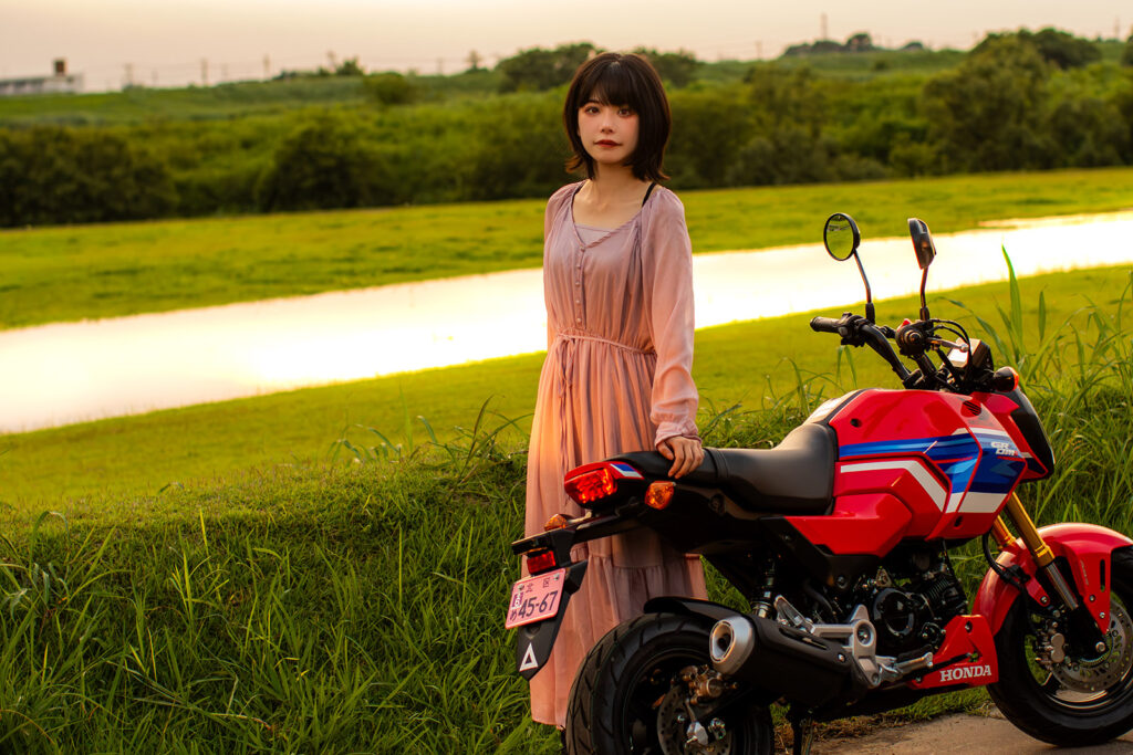 美人図鑑 美環 MIKAN HONDA GROM 