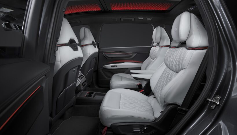 新型フラッグシップSUV「アウディ Q9」のインテリア。