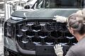 新型フラッグシップSUV「アウディ Q9」の製造工程。