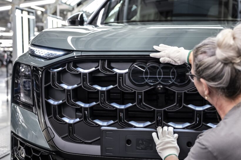 新型フラッグシップSUV「アウディ Q9」の製造工程。