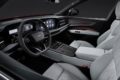 新型フラッグシップSUV「アウディ Q9」のインテリア。