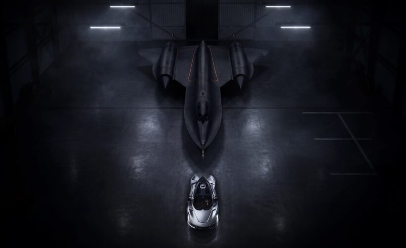 「ヘネシー ブラックバード」と、超音速偵察機「ロッキードSR-71 ブラックバード」。