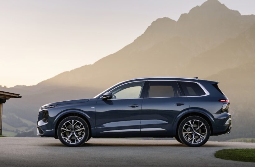 アウディ Q7