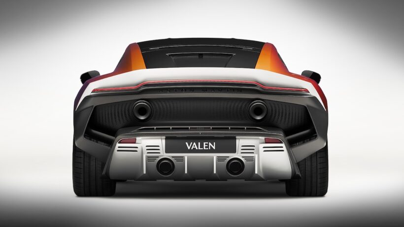 世界限定150台の「アストンマーティン ヴァレン」のエクステリア。