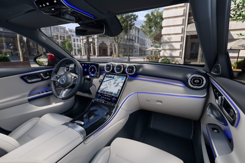 「メルセデス・ベンツ Cクラス ワゴン」改良新型のインテリア。