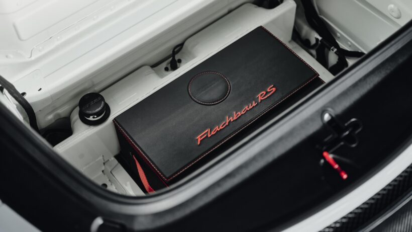 ワンオフモデル「ポルシェ フラッハバウ RS」のコクピット。
