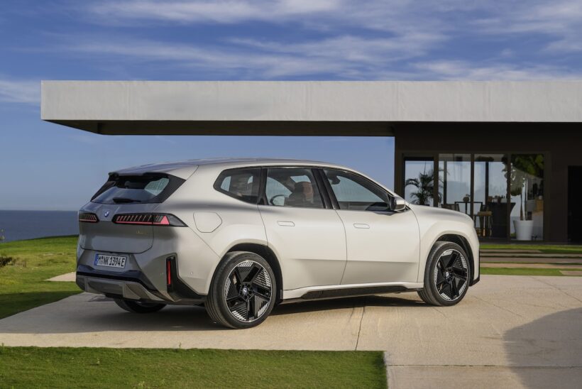 BMW iX3