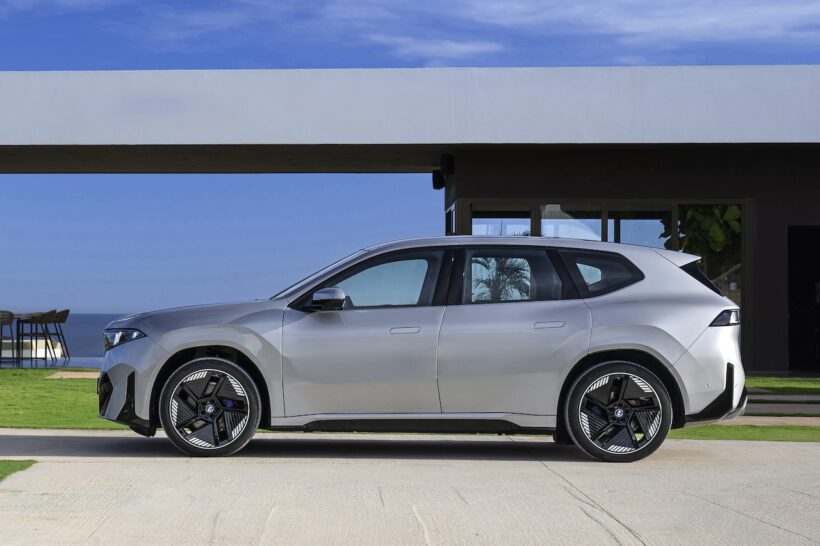 BMW iX3