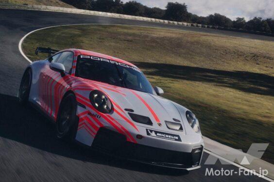 新型カスタマー向けレーシングカー「ポルシェ 911 チャレンジ」の走行シーン。