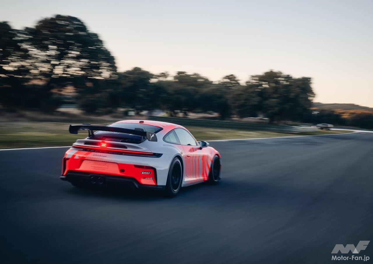 ポルシェ、新たなる入門レーシングカー「911チャレンジ」を発表