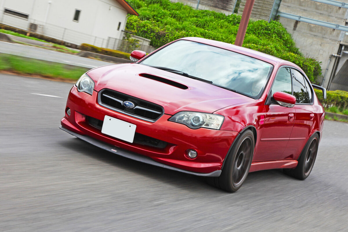 「普通のレガシィにしか見えないのに…」WRX勢を撃墜しまくる超理論派BL5の凄すぎる中身