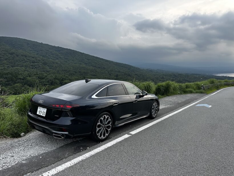 アウディ A6