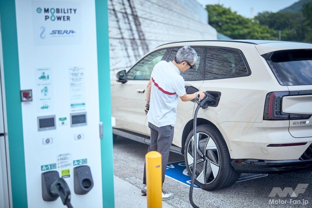赤城高原SAで150kW充電。150kWなら充電ストレスはかなり減るが……。