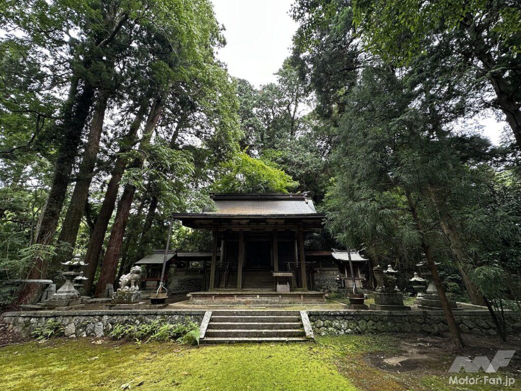 飛鳥川上坐宇須多岐比賣命神社にて。