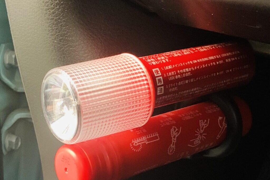 LED型の発煙筒