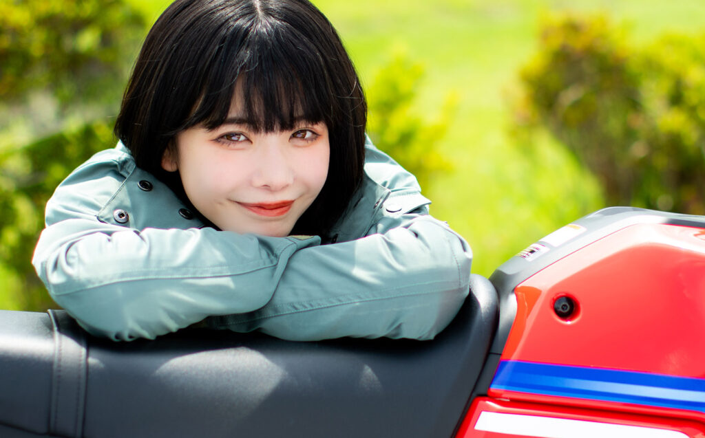 美人図鑑 美環 MIKAN HONDA GROM 