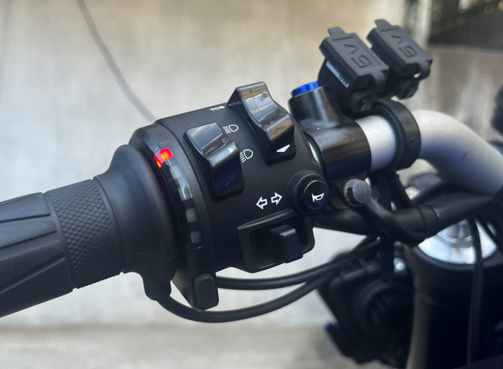 GRIP_HEATER_002