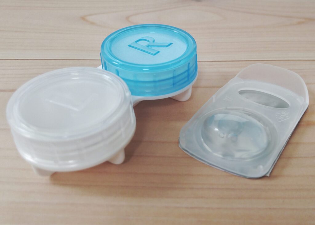 contactlenz_case_001