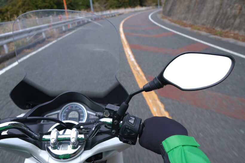 ride_yellow_centerline_01