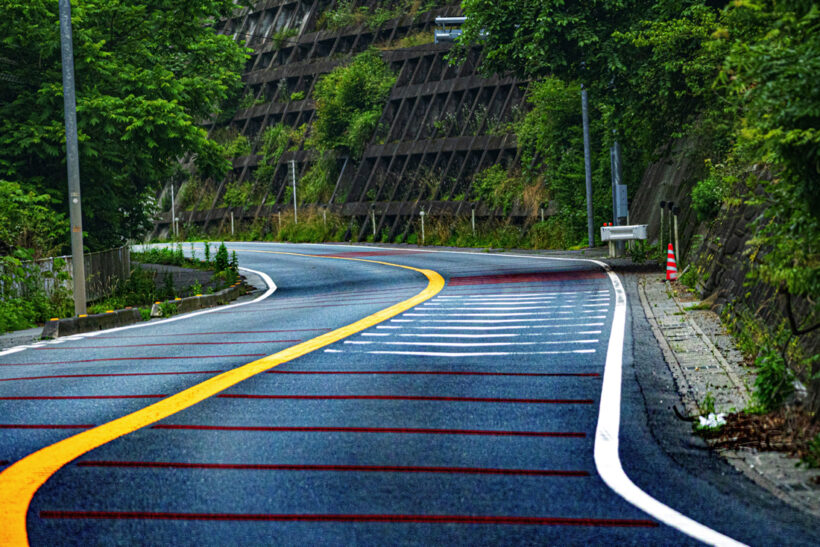 ride_yellow_centerline_02