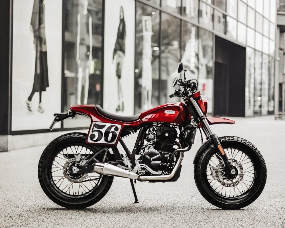 エンジンは水冷単気筒、車重は127kg。つまり乗りやすい！　ストリートトラッカー「Thunder-FTS250」が新発売