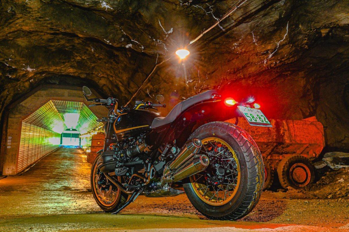 バイクで鉱山坑道を走れるの？　「鉱石の道2026」