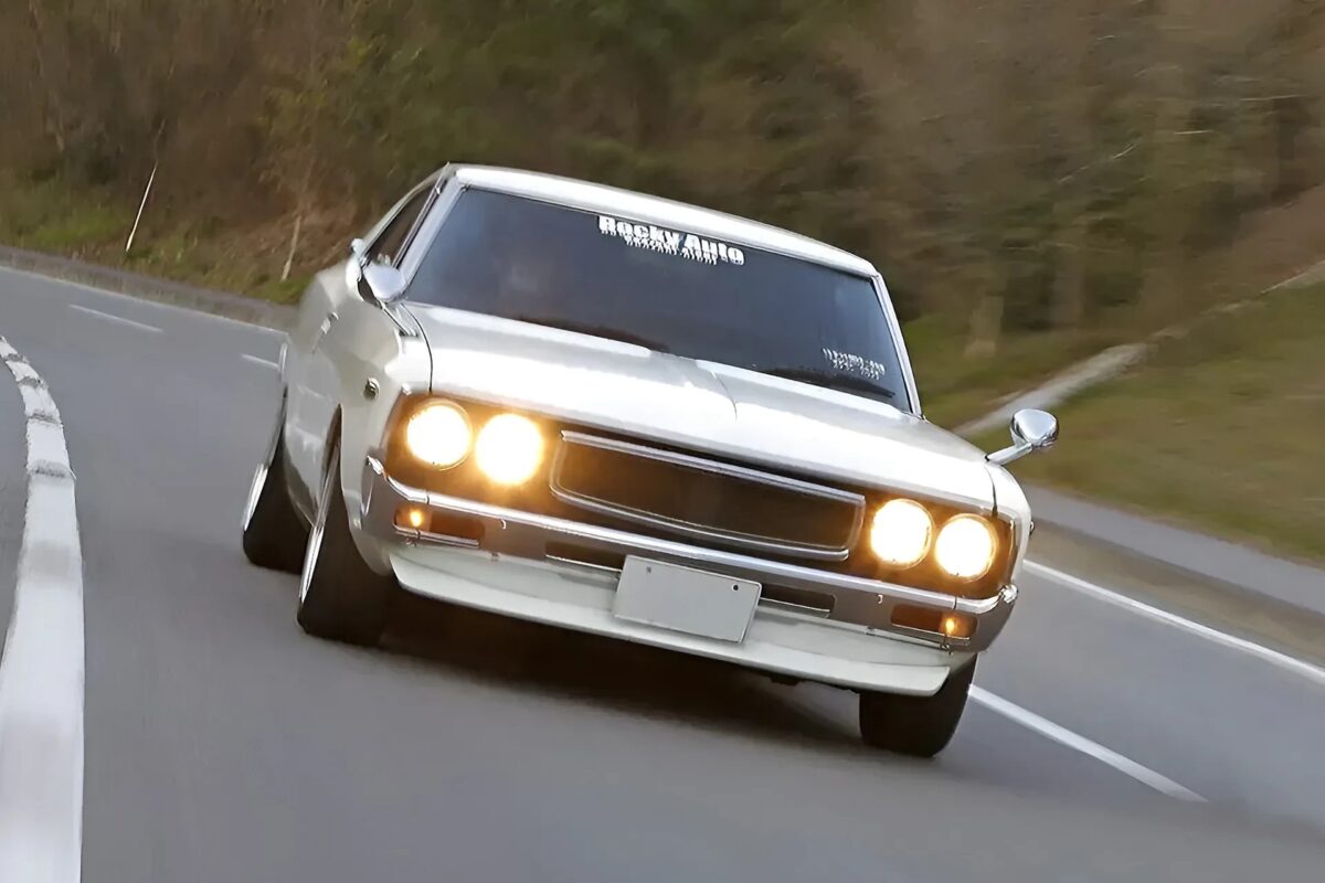 「トラブル知らずの“ブタケツ”ローレルが完成！」直6ターボ×快適装備で現代でも通用する一台に