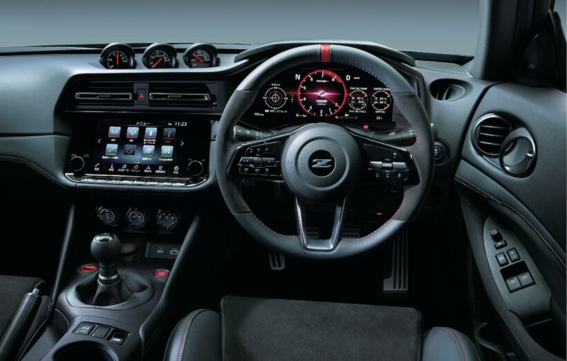 「フェアレディZ NISMO」改良新型に導入された6速MT。