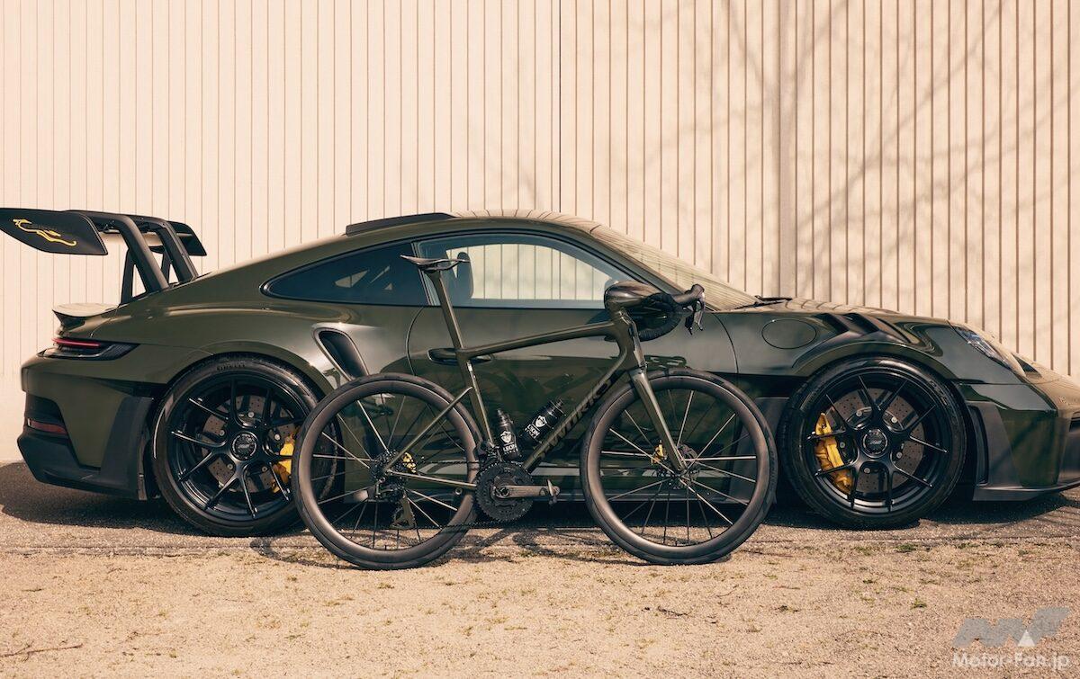 究極のスポーツカー「911 GT3 RS」でロードバイクを運ぶ「自転車とポルシェへの強い情熱」
