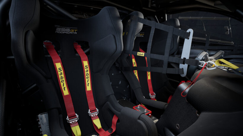 「フェラーリ 296 GT モディフィカータ」のコクピット。
