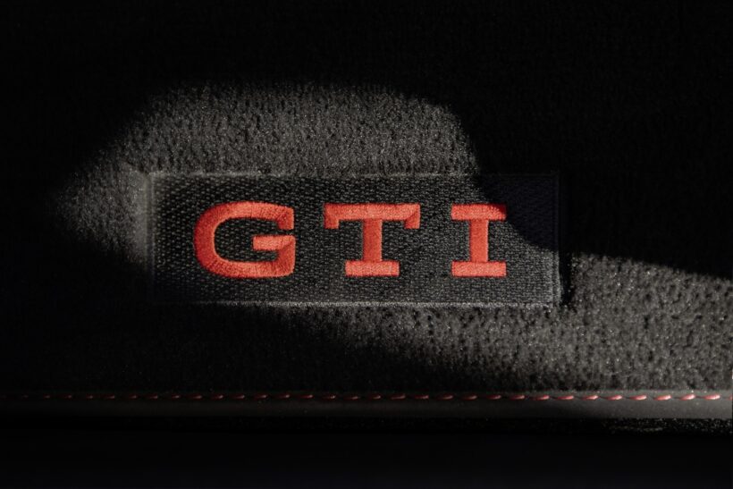 「フォルクスワーゲン ID.3 GTI」のインテリア。