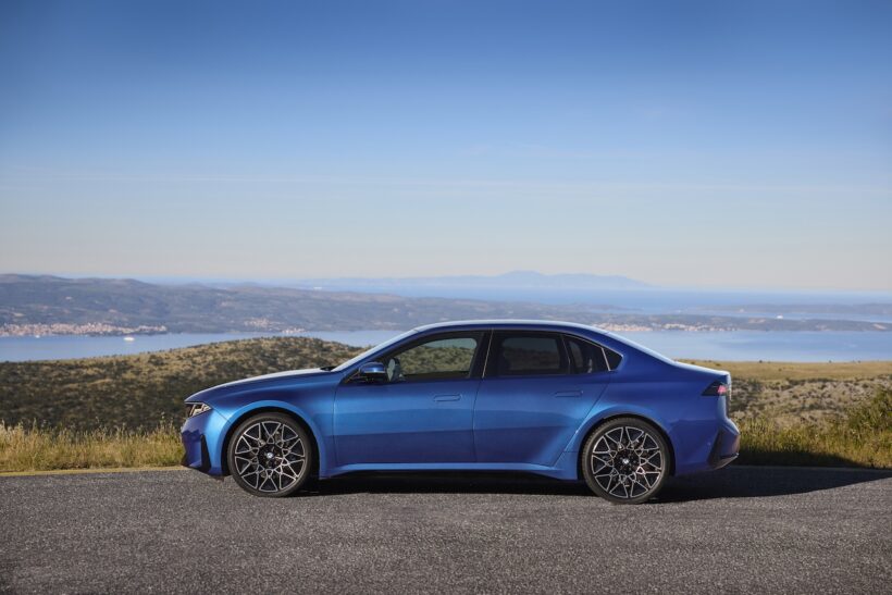 新型「BMW i3」内燃機関搭載モデルのエクステリア。