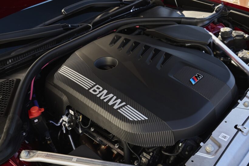 新型「BMW 3シリーズ」内燃機関搭載モデルのパワーユニット。