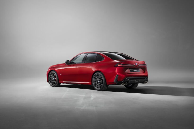 新型「BMW 3シリーズ」内燃機関搭載モデルのエクステリア。