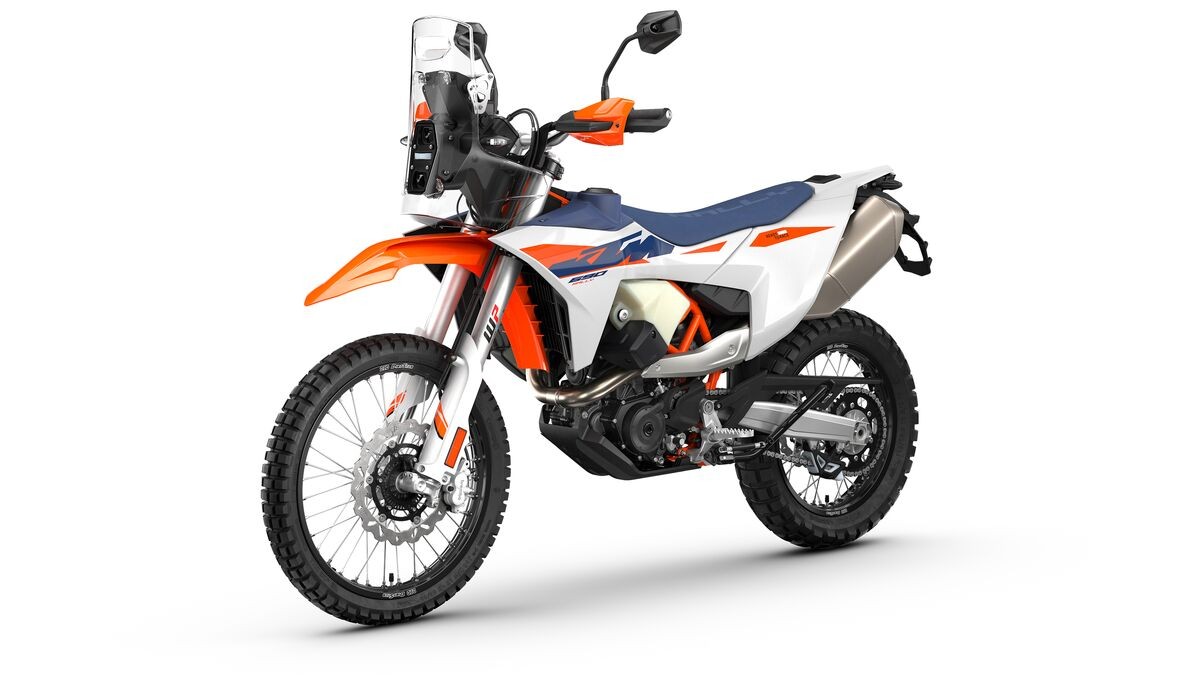 KTM 690 RALLYを2027年1月発売予定！79PSの本格ラリーアドベンチャー