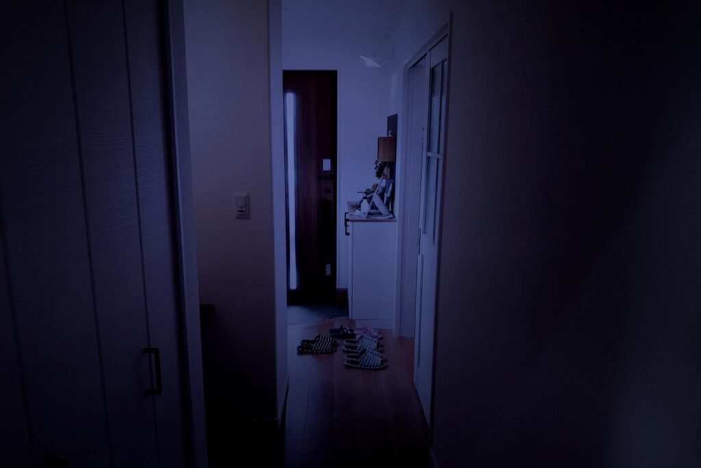 停電した室内