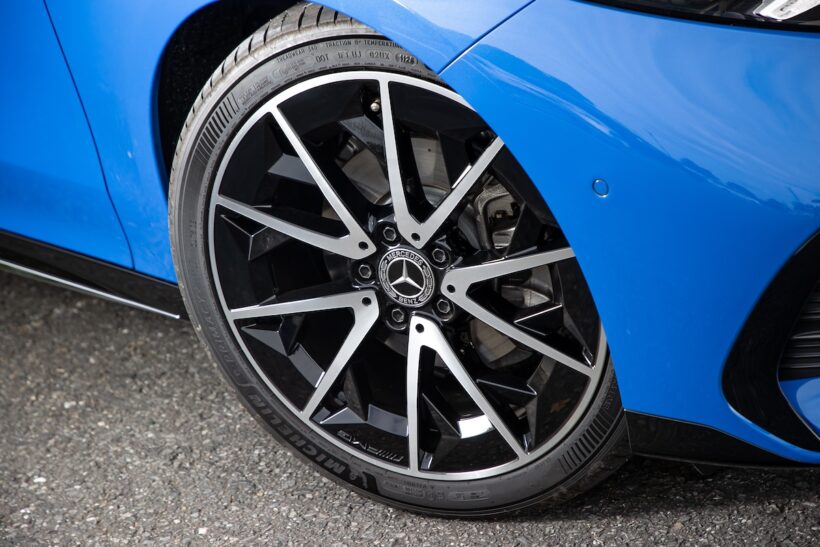 メルセデス・ベンツ CLA 180