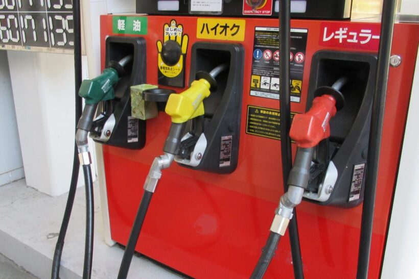 ガソリンスタンド